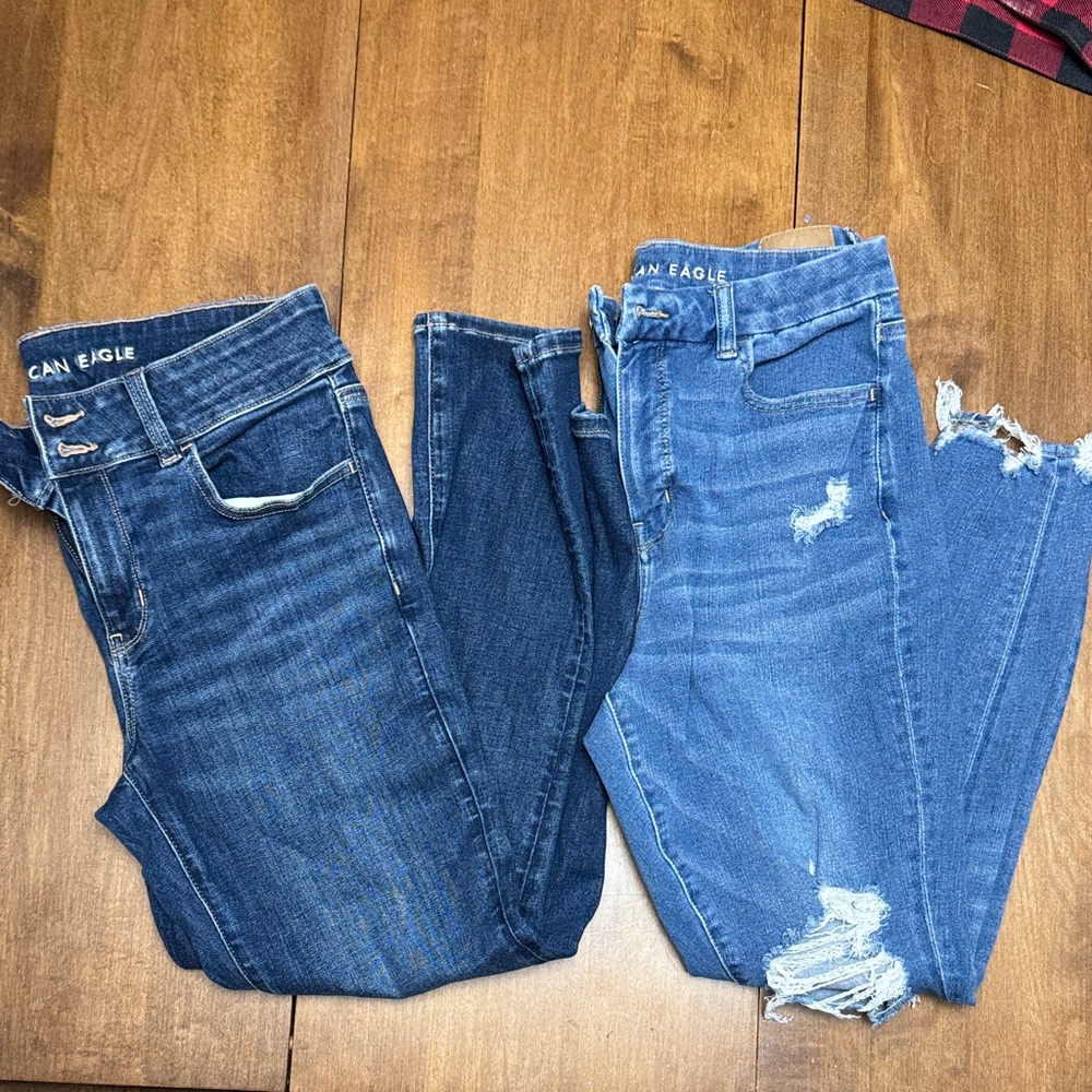 American Eagle Outfitters Women's Dark and Light Blue Skinny Jeans